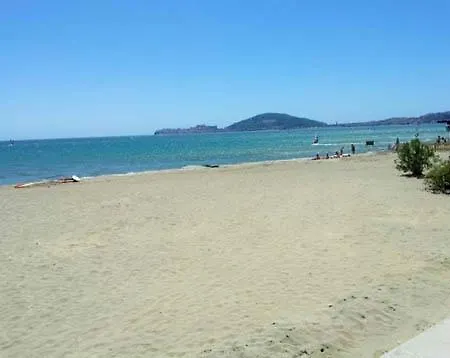 Aloha House Guest house Formia