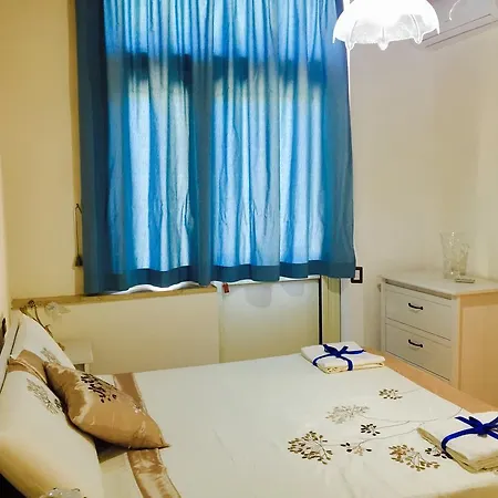 Guest house Aloha House 3*